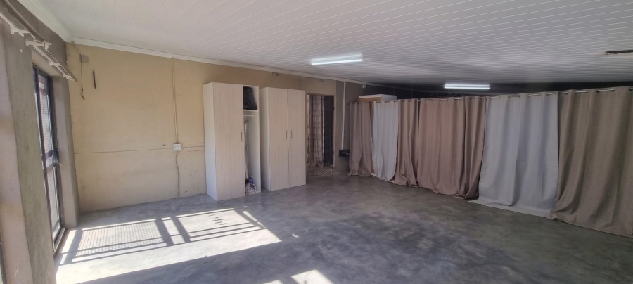 4 Bedroom Property for Sale in Wilgehof Free State